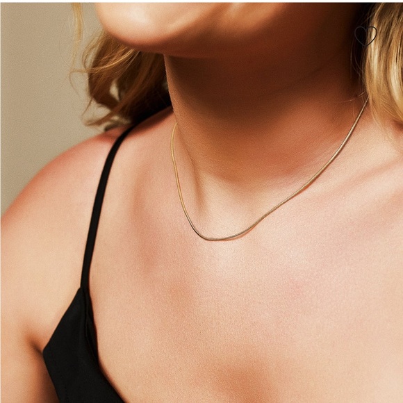 16in Gold Chain - Picture 3 of 8